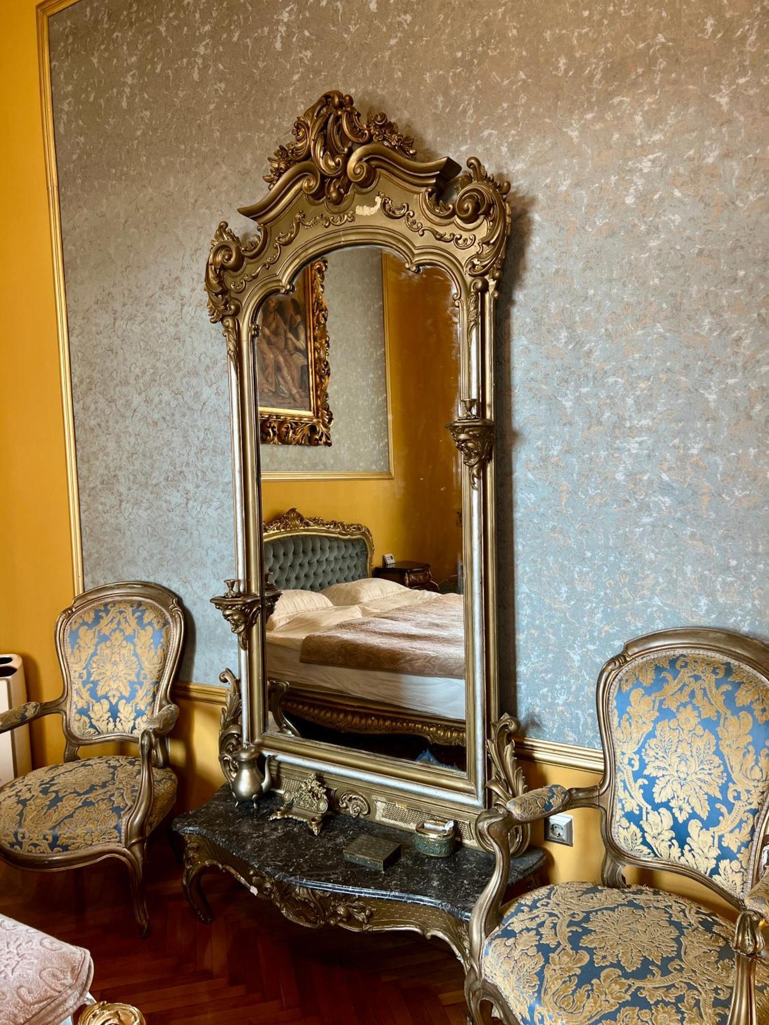 Classic Love Story In Old Cluj I Zewnętrze zdjęcie